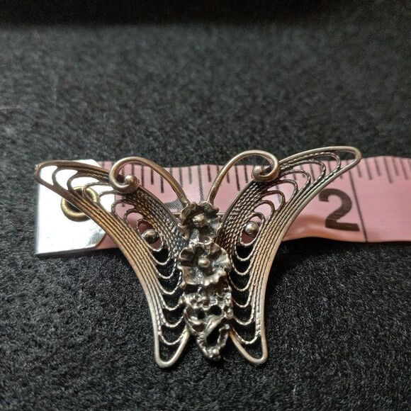 Vintage Sterling Floral and Butterfly Filigree Brooch - Picture 4 of 6